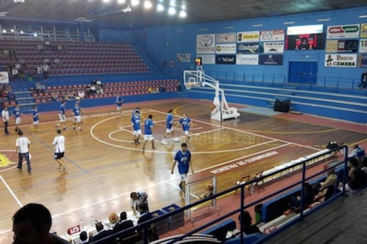 El Melilla Baloncesto suma su primera derrota de la pretemporada en casa del Quesos Cerrato (90-81)