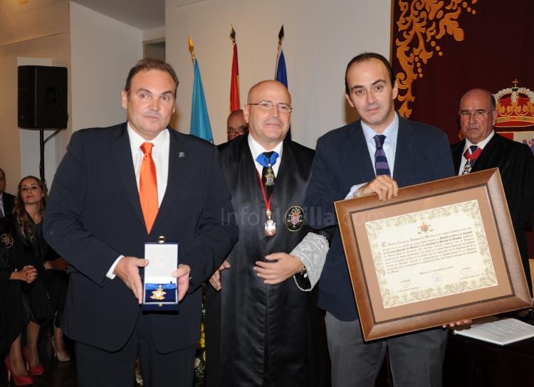 El Colegio de Abogados de Melilla concede su Medallas de Oro a las Facultades de Ciencias Sociales y Derecho del la UGR