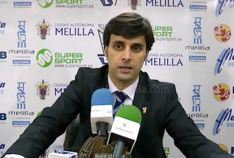 Alejandro Alcoba tras el partido ante Leyma, en rueda de prensa