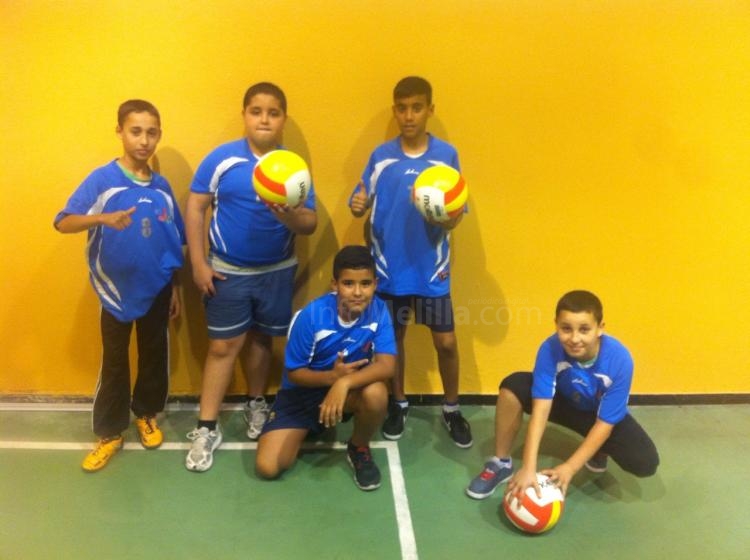 El Club Voleibol Melilla organizó, el pasado viernes, la primera concentración técnica en categoría alevín