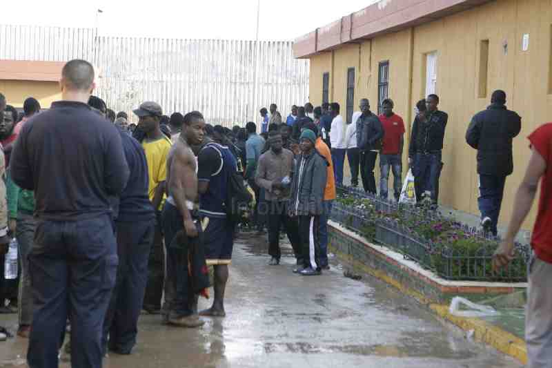 El CETI de Melilla sigue funcionando bien a pesar de su saturación y gracias al esfuerzo de sus trajadores