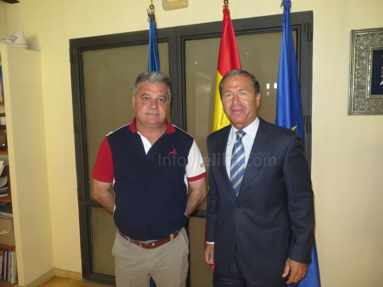 Javier Martínez, presidente blaugrana peñista y Miguel Marín, responsable de deportes de la Ciudad
