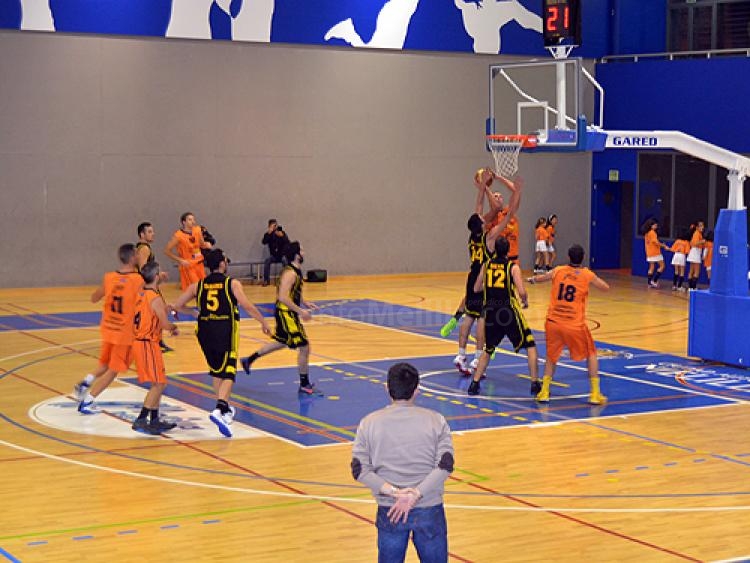 Baloncesto Liga EBA: Sin un buen juego, el CAM Enrique Soler venció a domicilio al Badajoz (70-76)