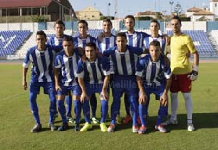 El Atlético Melilla en una formación de pretemporada
