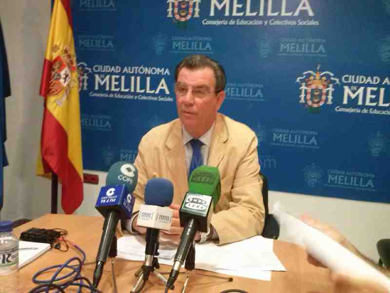 La Ciudad Autónoma invierte 450.000€ en ayuda en libros y material escolar para los alumnos de lo centros públicos de Melilla