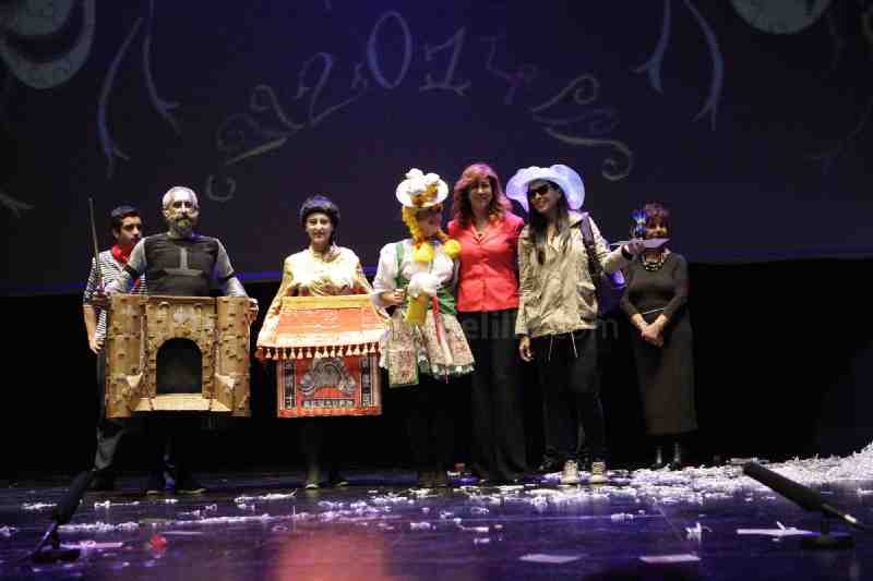 Éxito de la primera noche de Carnaval que arrancó cientos de carcajadas a un Teatro Kursaal abarrotado