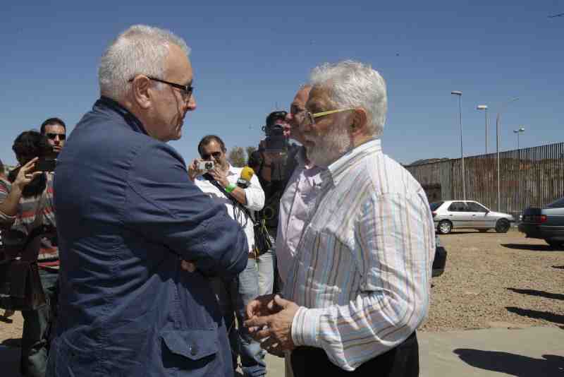 Cayo Lara: "La inmigración sólo acabará cuando se frene el expolio a África"
