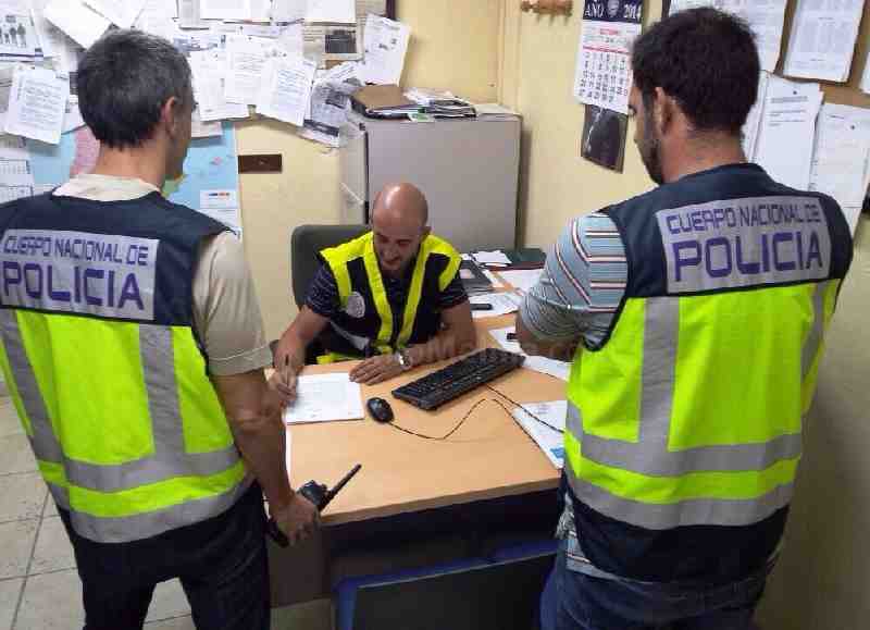 La detención ha sido efectuada por agentes del GDU