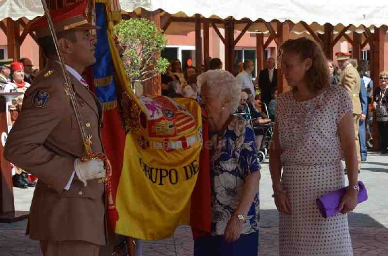 La COMGEMEL celebra un emotivo acto de Jura de Bandera en las instalaciones de la Residencia de Mayores