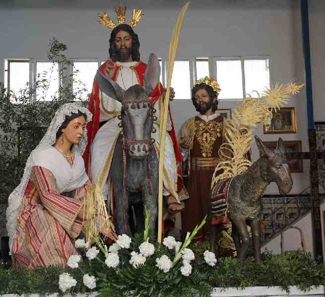 La Semana Santa de Melilla comienza mañana con la salida procesional de La Pollinica y Nuestra Señora de Gracia y Esperanza