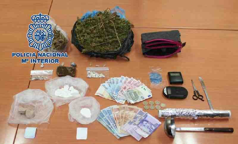 La Policía Nacional desarticula un punto de venta de droga en La Cañada
