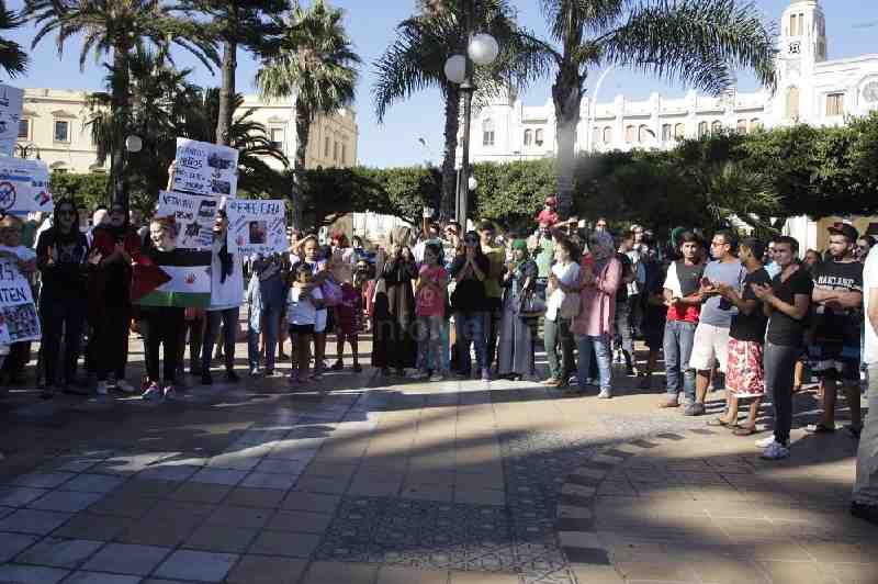Unas 300 personas se concentran en Melilla en repulsa por la ofensiva de Israel en Gaza
