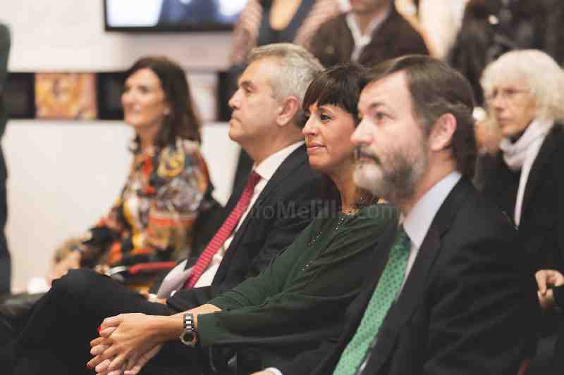Gran acogida en el Instituto Cervantes al acto de clausura de la exposición Universo Melilla