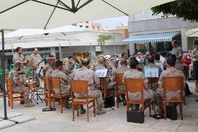 Concierto en el Centro Asistencial de Melilla a cargo de la Unidad de Música de la COMGEMEL