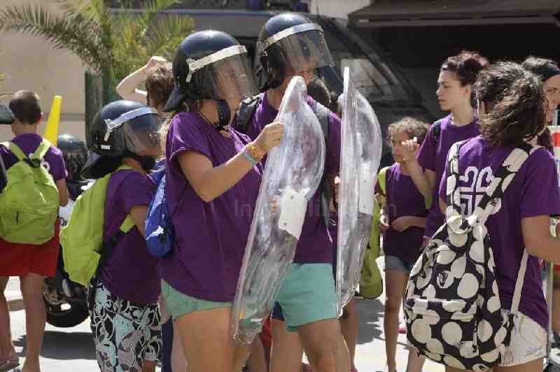 La Guardia Civil celebra una jornada de convivencia con los niños de las Colonias Urbanas