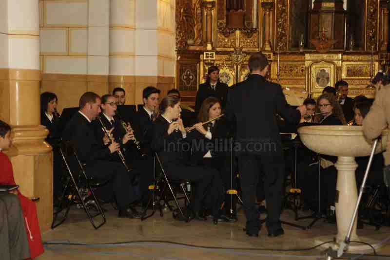Con un emocionado pregón de Francisco Gámez comienza la cuenta atrás para la Semana Santa de Melilla 2014