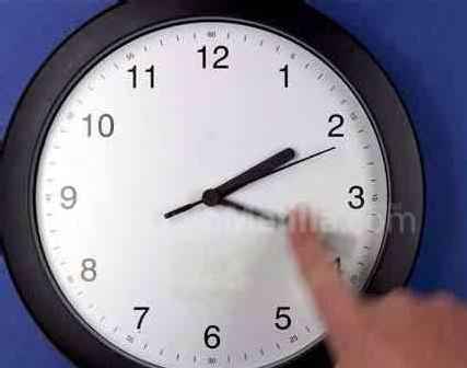 Los relojes se adelantarán una hora esta madrugada para adaptarse al horario de verano