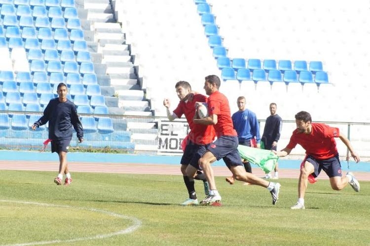 Unión Deportiva Melilla: Apura los entrenamientos antes de medirse al Cádiz CF