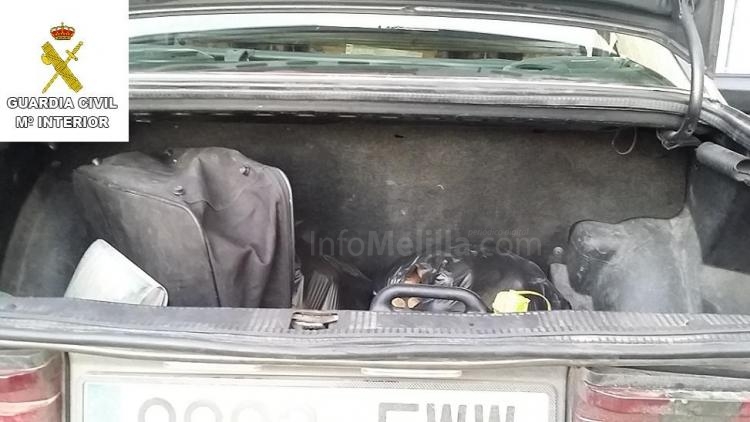 Detenido tras intentar pasar a Melilla a dos niños, uno de ellos en un doble fondo