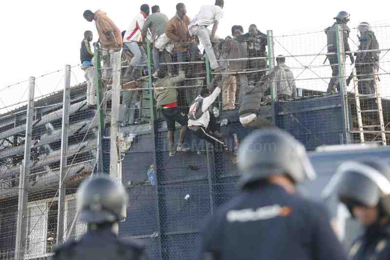 21 Inmigrantes han entrado a Melilla tras el asalto masivo