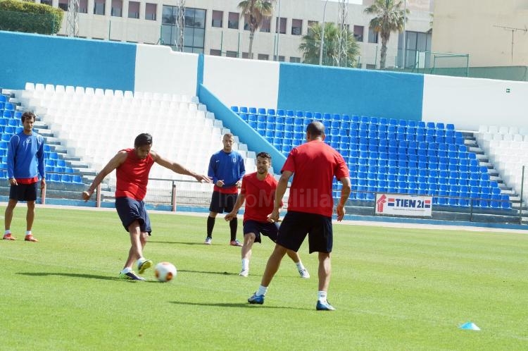 La U.D. Melilla comienza a preparar el partido frente a la U.D. Almería B