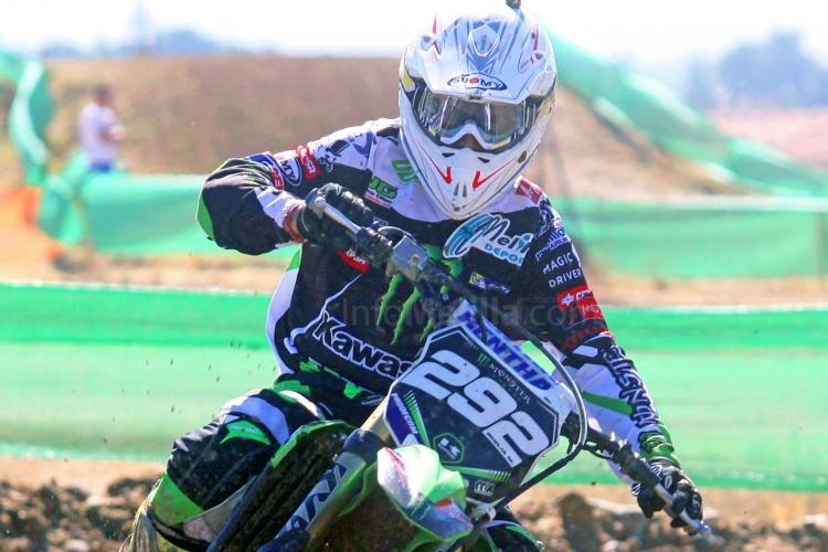 El melillense Borja Martín en plena carrera