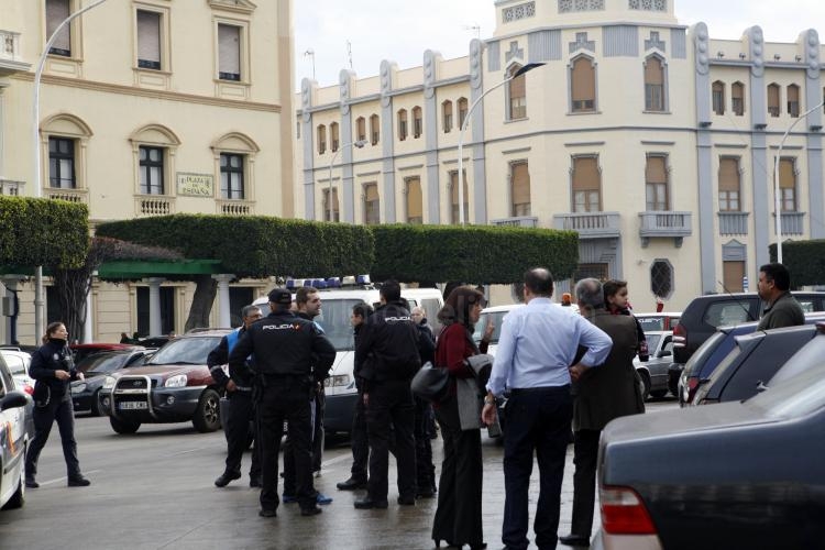 Dos detenidos por intento de robo a una mujer en pleno centro de Melilla