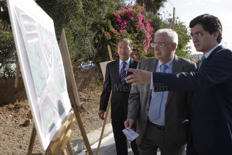 Inaugurados los nuevos viales en la zona de Iberpuerto que ayudarán a descongestionar el tráfico