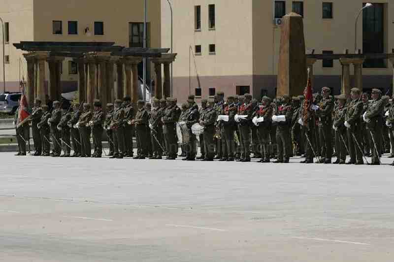 El nuevo comandante general de Melilla, Fernando Gutiérrez Díaz de Otazu, toma posesión de su cargo