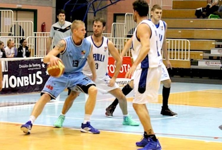 Con la derrota ante Breogan se marchan las escasas aspiraciones de que CB Melilla pueda entrar en play-offs (72-82)