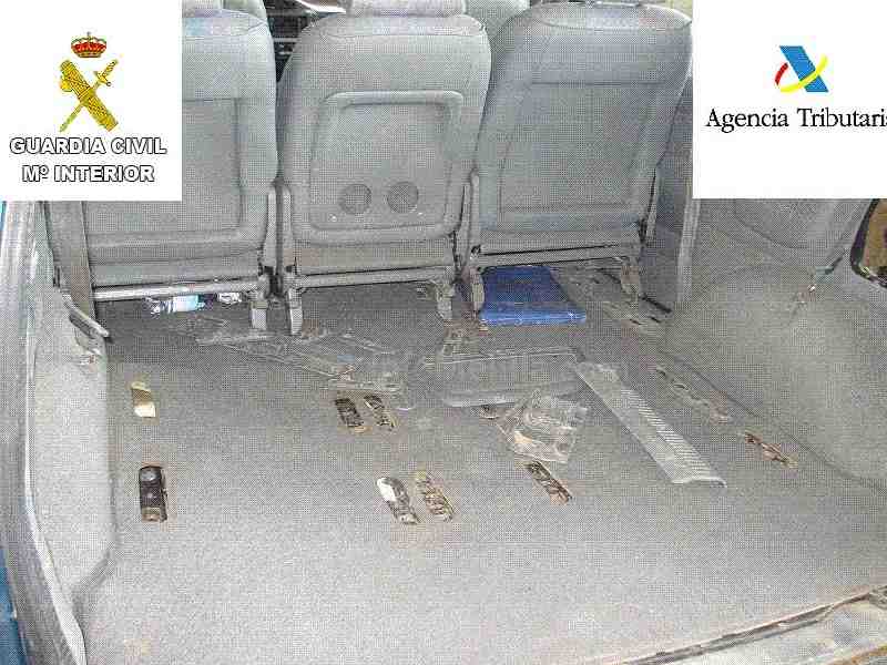 La Guardia Civil interviene 16 kilogramos de droga en dos nuevas actuaciones en el puerto de Melilla