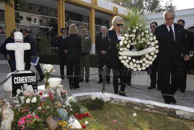 Melilla recuerda a sus fallecidos más ilustres en el tradicional homenaje insitucional del día 2 de noviembre