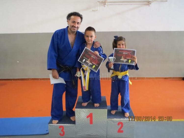 Judo: Entrega de trofeos y pases de grado del "Judo Club Enrique Soler"