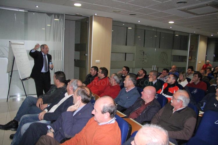 Conferencia magistral de Ginés Meléndez para los melillenses