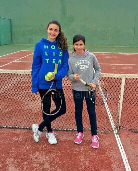 Isabel Árias y Marina delgado