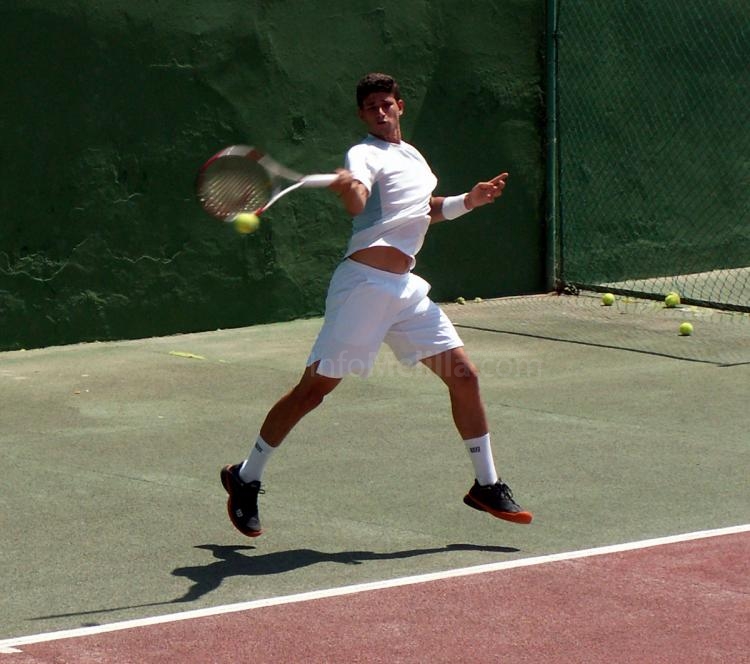 Internacional de Tenis: En octavos de final continúan en liza los favoritos