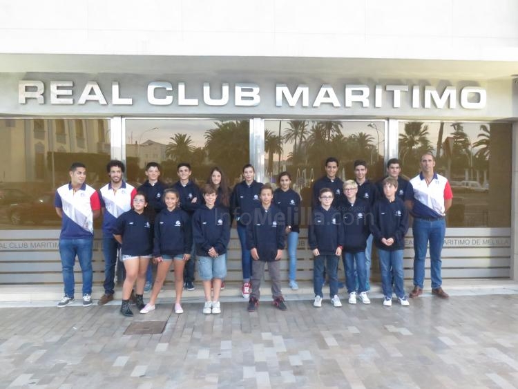 El equipo de regatas del RCM de Melilla