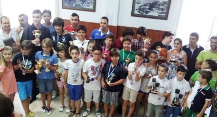 Foto de familia de todos los ganadores