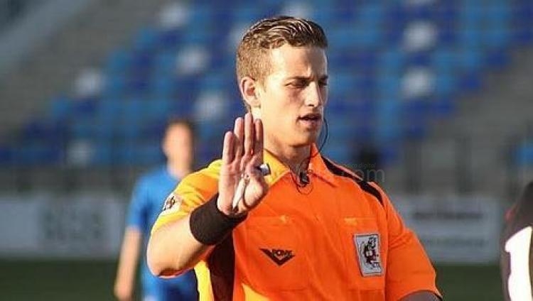 El colegiado encargado de dirigir el Melilla-Jaén, el castellano-manchego Alberola Rojas