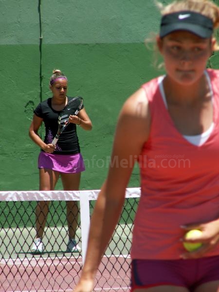 Tenis (Internacional Femenino): El miércoles se disputaron Octavos de final y semifinales de dobles