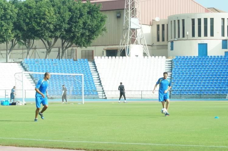 La U.D. Melilla incide en aspectos tácticos antes de recibir al C.D. El Palo