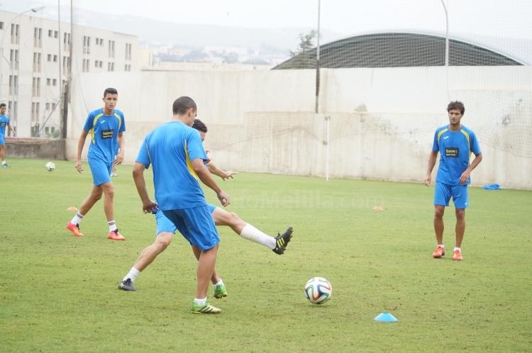 Unión Deportiva Melilla: Vuelta a los entrenamientos con la mirada puesta en La Roda