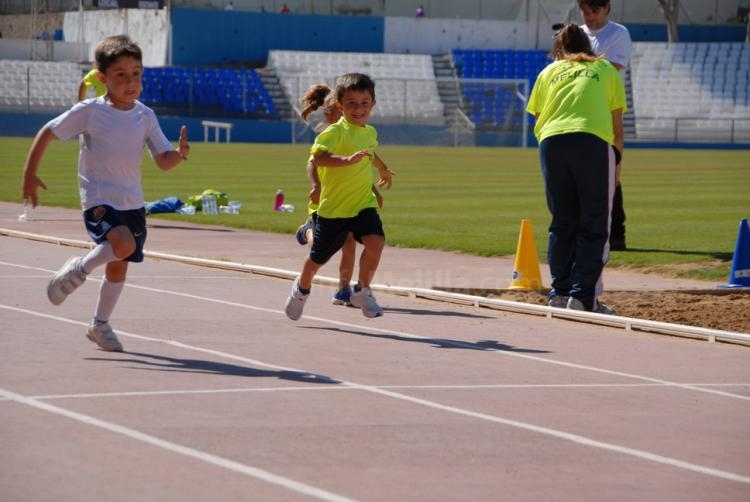 Un centenar de atletas se citan en el IX torneo Club Atlético Melilla