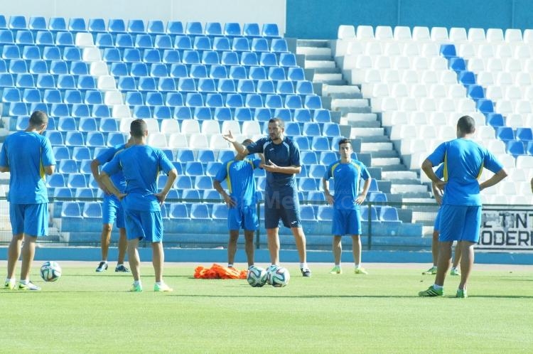 La U.D. Melilla sigue preparando el partido frente a la Balompédica Linense