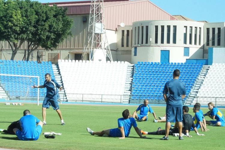 Unión Deportiva Melilla: Última sesión antes de viajar a La Línea