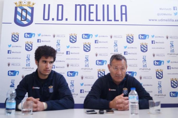 Moya y Munir en rueda de prensa