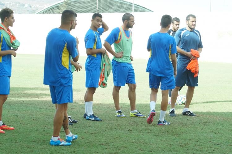 La U.D. Melilla se ejercita tras el triunfo ante el Lucena C.F.
