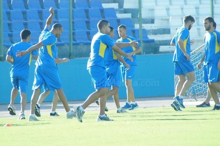 La U.D. Melilla vuelve al trabajo