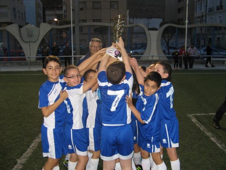 Fútbol Base: Gimnástico Melilla y CD Real Campeones de la Copa de Benjamines