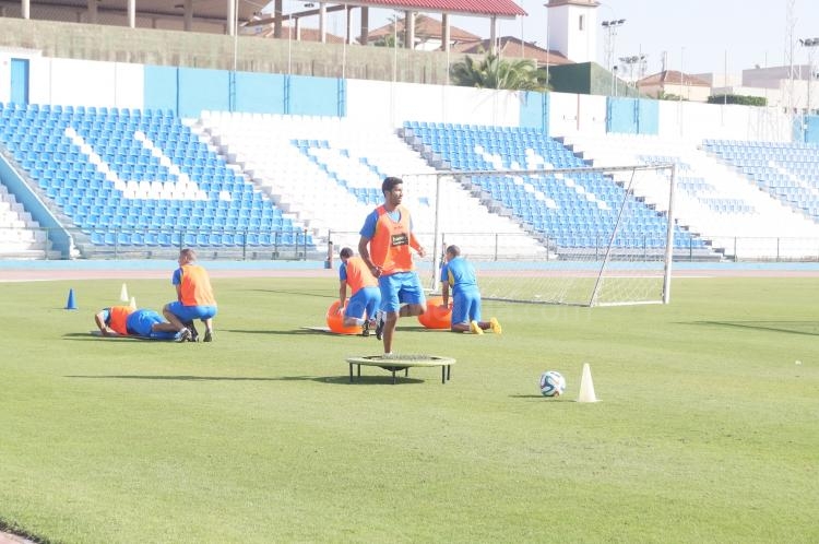 Unión Deportiva Melilla: Amarito y Pedro Bolaños se reincorporan al grupo